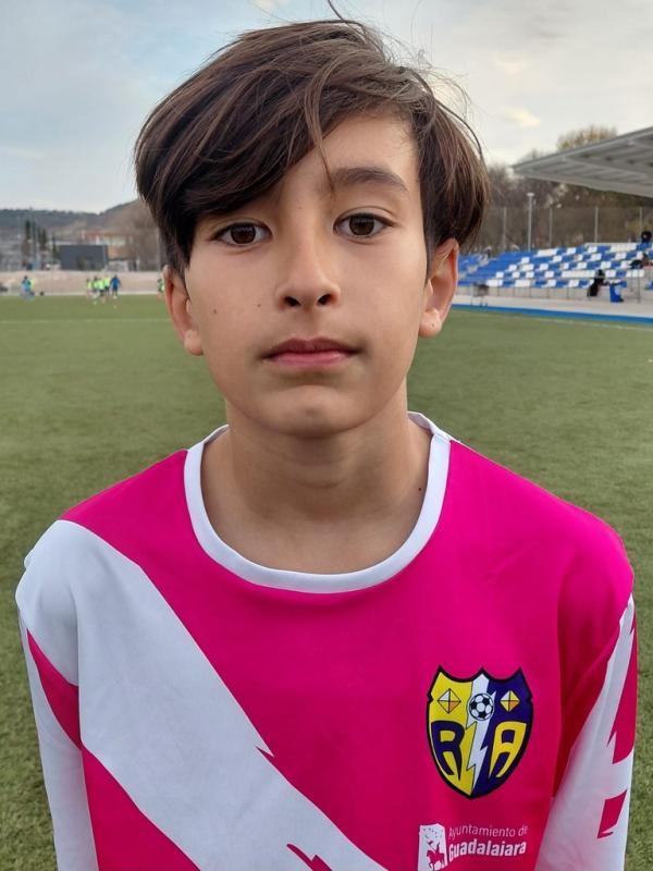 MANUEL LE�N RODRIGO ()