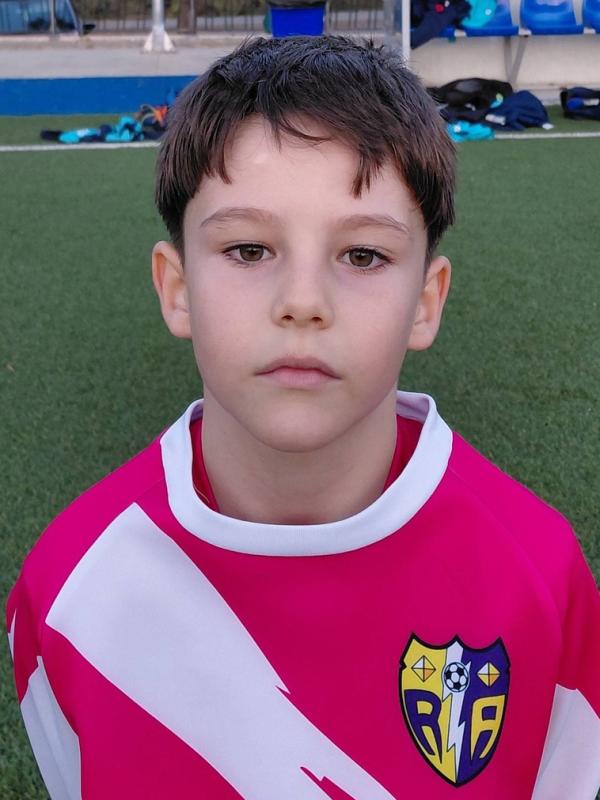 IV�N PINTICANU L�PEZ ()