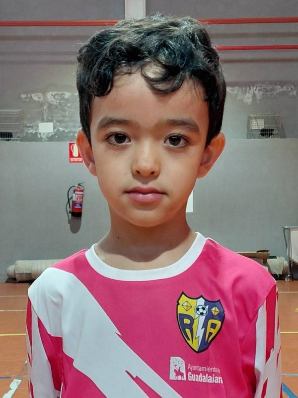 TIAGO OLIVARES FIGUERAS ()