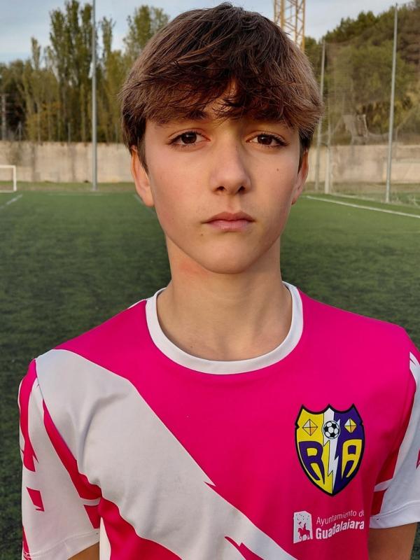 IV�N RAMOS PUELLO ()