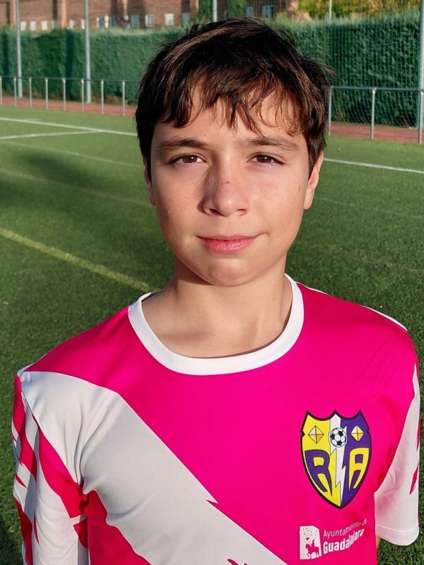 SERGIO OLIV�N TAMBO ()