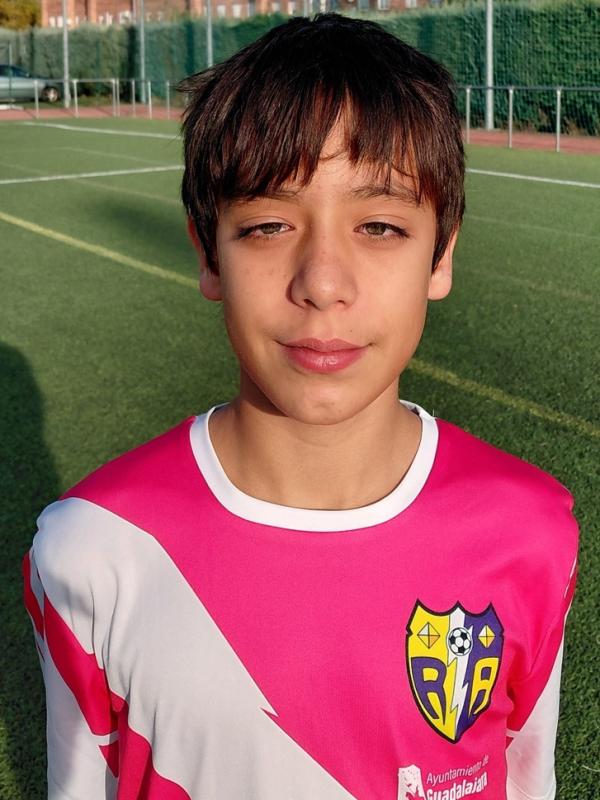 HUGO NAVAL�N PASCUAL ()