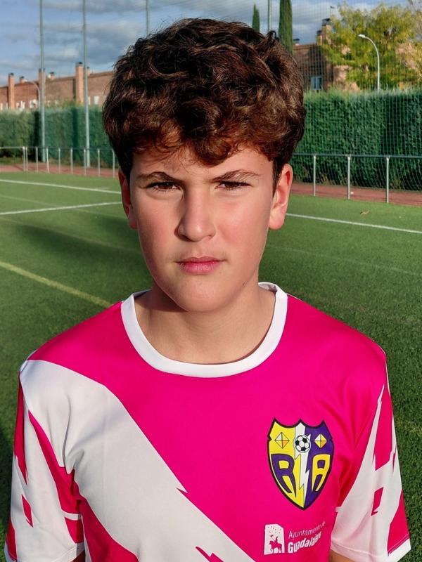 DANIEL PEDROMINGO BERNAL ()