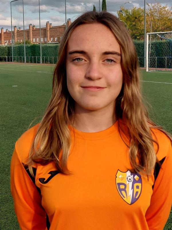 ARIADNA RECUERO BEJAR ()