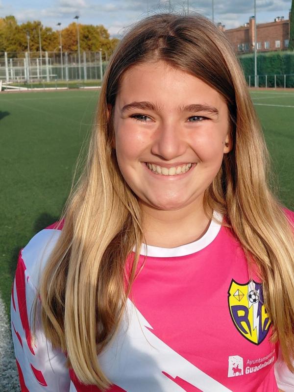 PAULA L�PEZ ANT�N ()