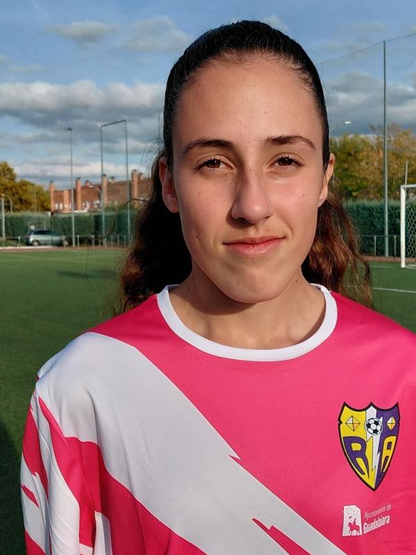 NAYARA MART�NEZ DE LA CASA ()