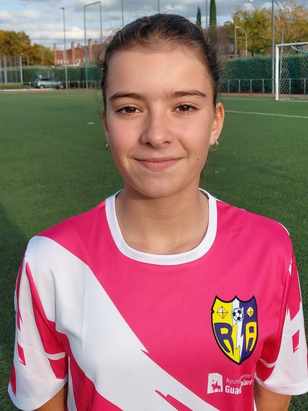 CAROLINA L�PEZ ALARIO ()