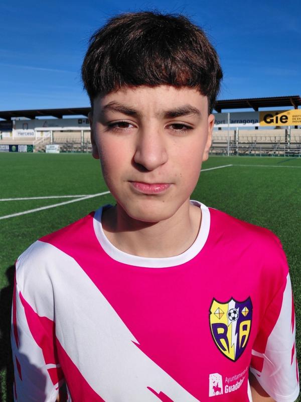 ADAM ISHAM EL MOKADMI ()