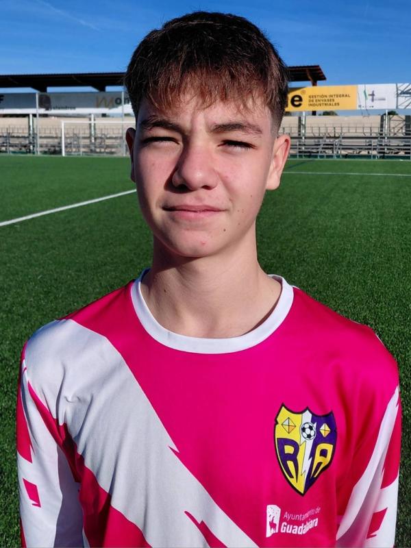 OLIVER ALC�N NAVAS ()