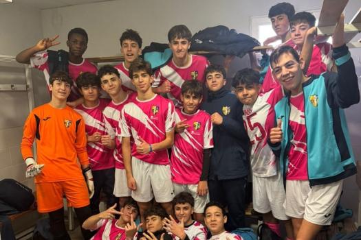 Villanueva cadete 0 - 3 Rayo Arriacense 2010 cadete Adrian 