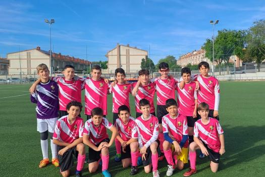 Dinamo 10 - 0 Rayo Arriacense infantil 2011 interescuelas.