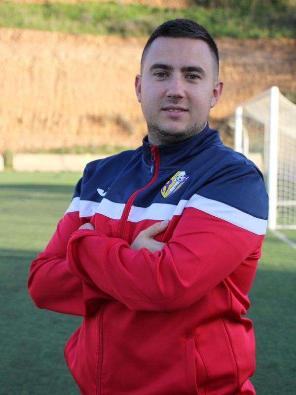 MIGUEL ANTON (ENTRENADOR cadete 2011.)