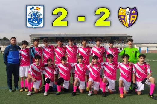 CD Yunquera 2011 2 - 2 Rayo 2011 Miguel y Moha 𠇊sevez” Tablas en un partido muy ajustado.