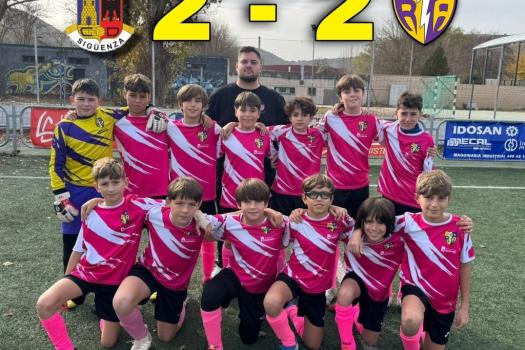 Siguenza 2-2 Rayo Arriacense 2013 Adri�n 