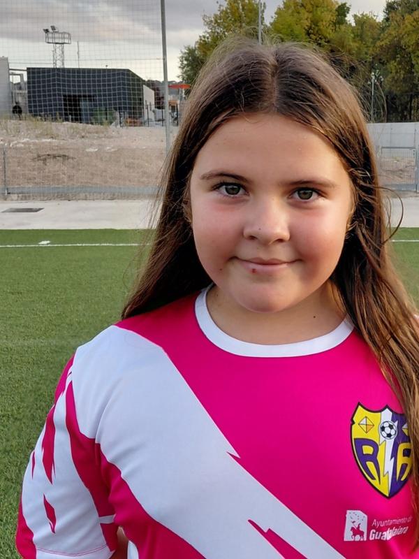 SOF�A IZQUIERDO ALARC�N ()