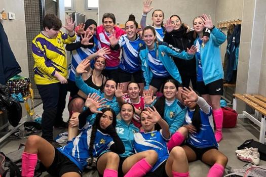 Rayo femenino senior 5-1 Pozo de las Nieves. Muy buen partido de todas las jugadoras.