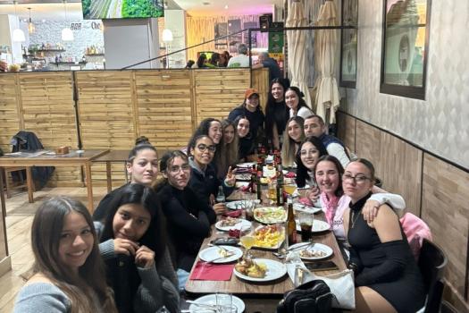 CENA NAVIDAD SENIOR FEMENINO.