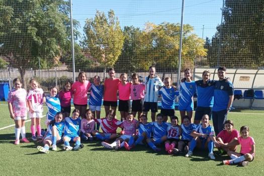 Alev�n femenino Rayo Arriacense - Infantil femenino Rayo Arriacense (partido amistoso de preparaci�n).