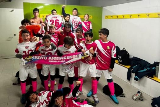 Valdeluz infantil 2013 1-2 Rayo arriacense infantil 2013 Ivan 