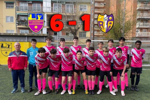 Salesianos 6 - 1 Rayo Arriacense Infantil provincial 2010. Gran comportamiento de nuestros jugadores que cada minuto que se jugaba se daban cuenta de la dificultad de jugar con un arbitraje casero y a�n as� lucharon hasta el final con el empe�o que siempre ponen.