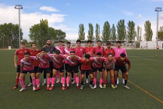 Juvenil A Periso 2 - 0 Rayo Arriacense Senior. Partido igualado que se decidi� en 2 acciones puntuales.