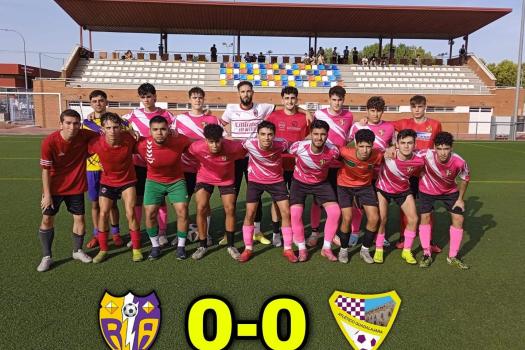 Rayo Arriacense Senior 0 - 0 Atl�tico Guadalajara. Otro derbi aburrido para el espectador, pero de gran riqueza t�ctica desde los banquillos.