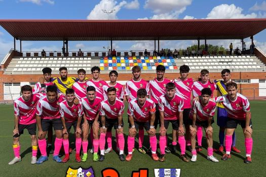 Rayo Arriacense Senior 3 - 4 Hogar Alcarre�o B. No pudimos remontar tantos goles encajados en la segunda parte.