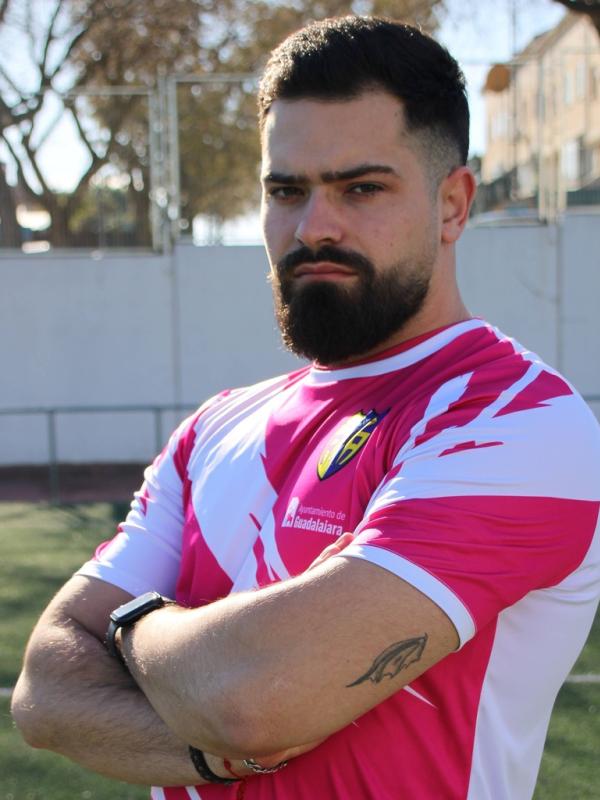 VALENT�N LIZARRALDE TORRES ()