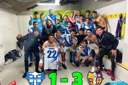 Ciudad Valdeluz  1 - 3  Rayo Arriacense Senior. Una gran segunda parte nos permite remontar el partido.