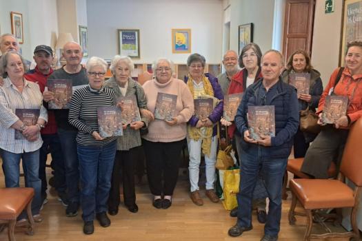 Donacion libros a la biblioteca publica.